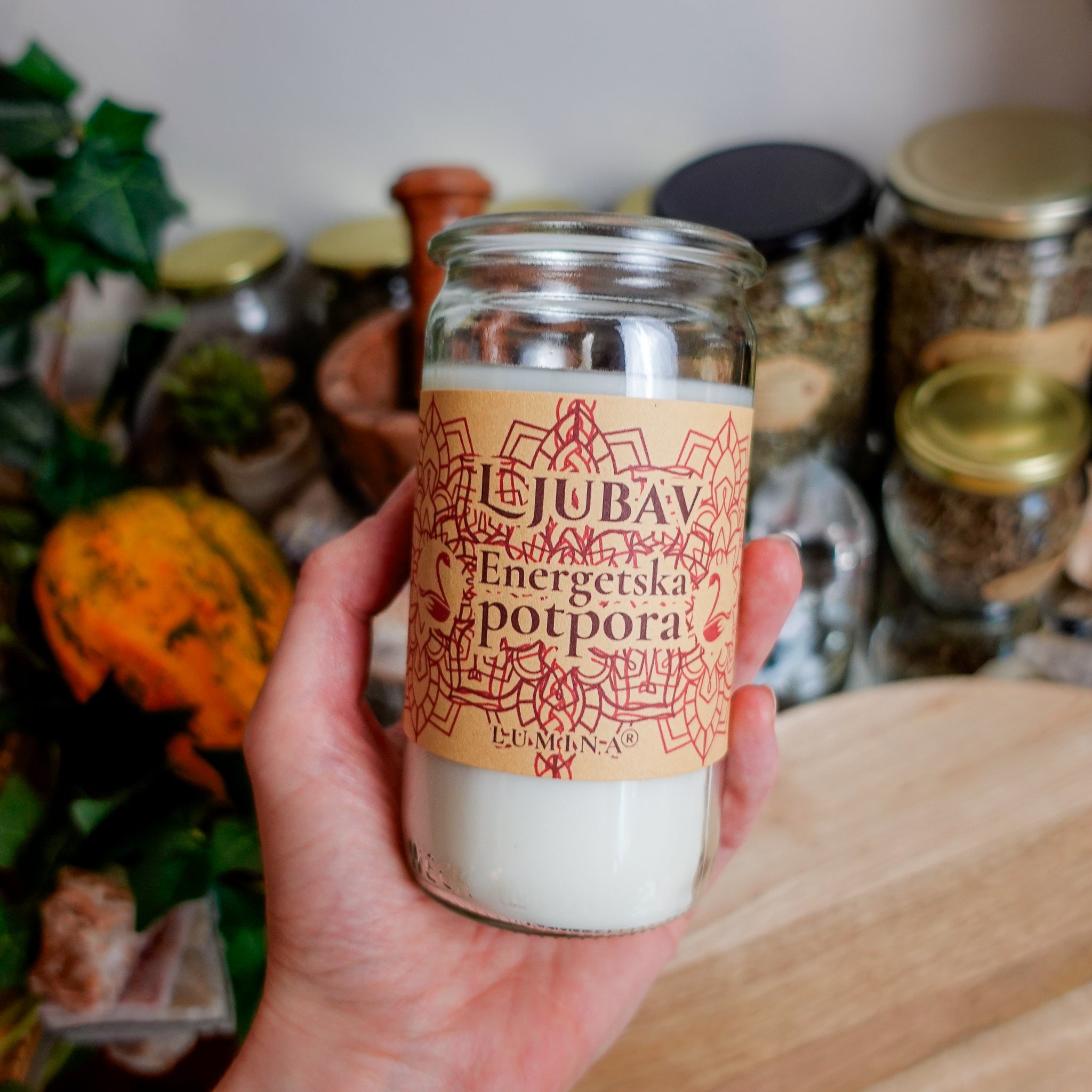 LJUBAV Miris Buđenja Ljubavi Ritualna Svijeća 250g