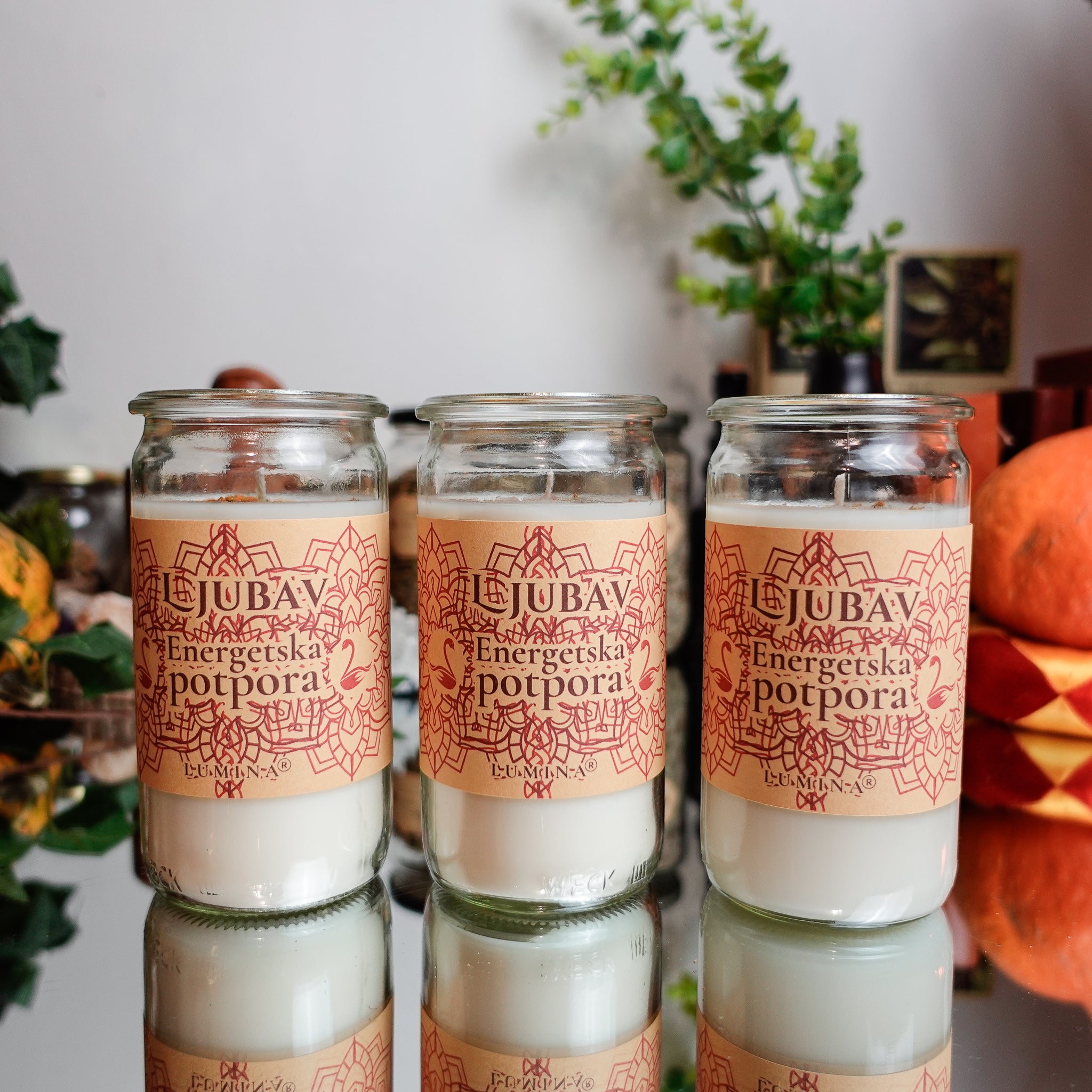 LJUBAV Miris Buđenja Ljubavi Ritualna Svijeća 250g