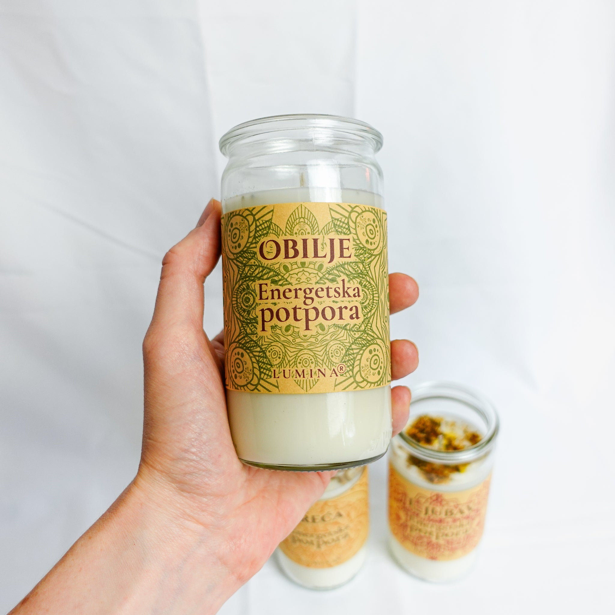 OBILJE Miris Koji Donosi Ritualna Svijeća 250g