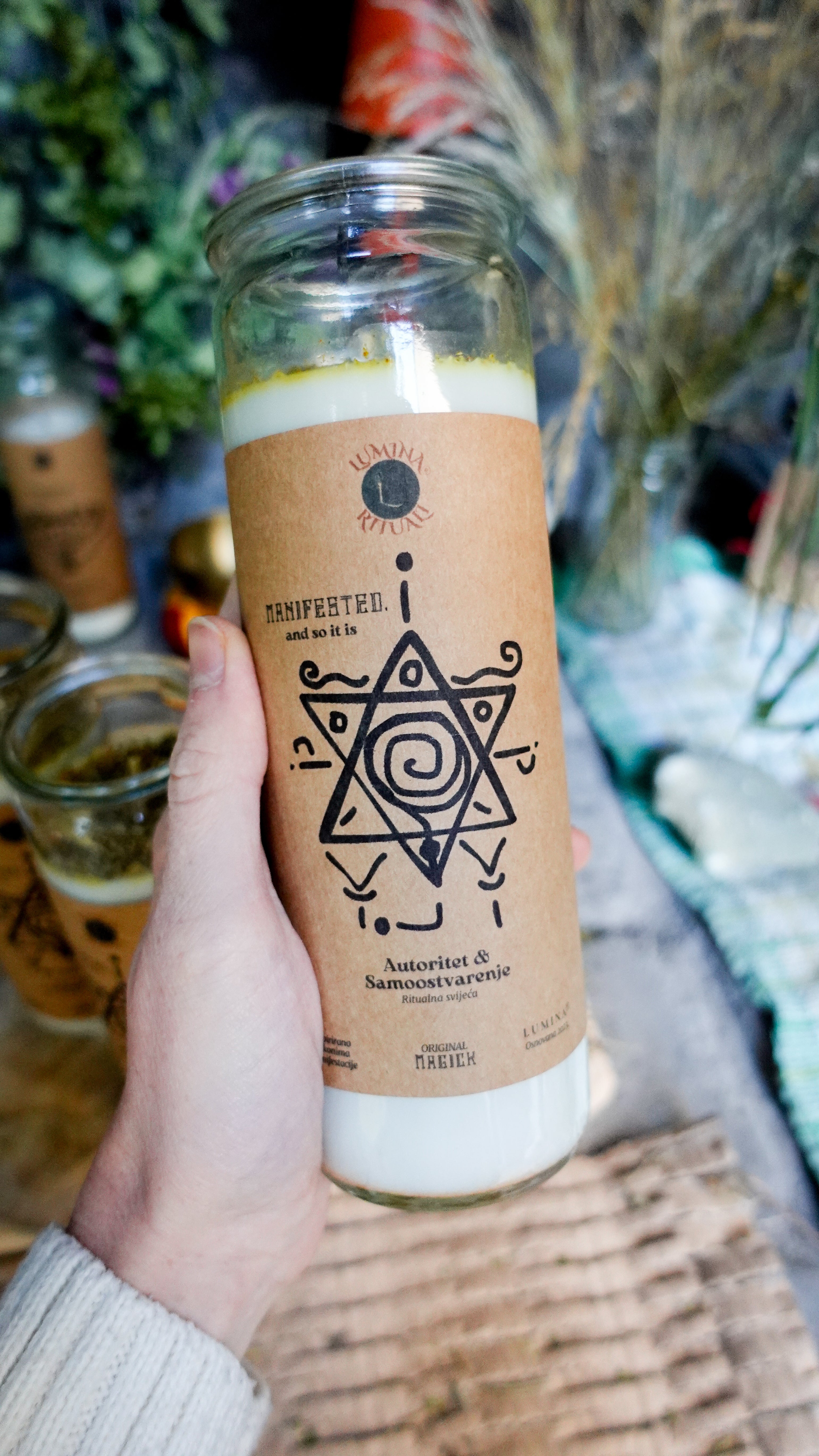 MANIFESTED. Autoritet & Samoostvarenje Ritualna Svijeća 450g